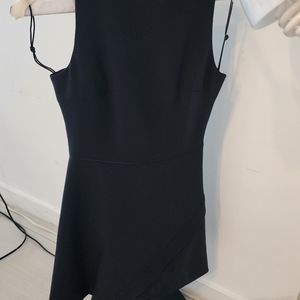 Elizabeth and James new dress